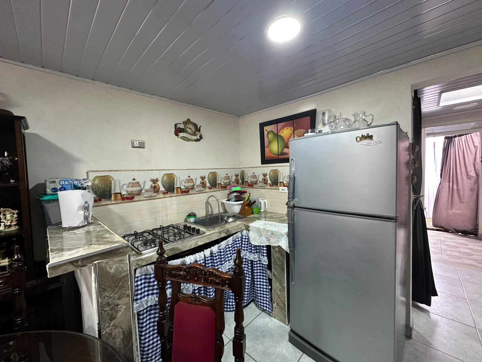 Casa Familiar en el Barrio La Guyana