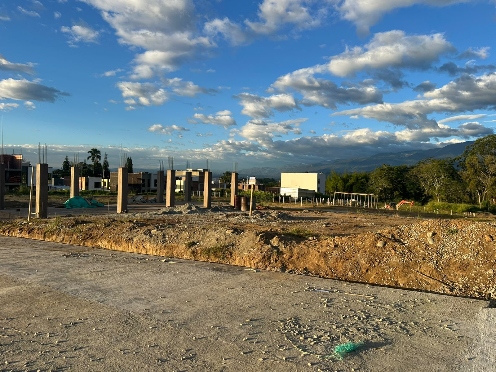 2 Lotes en la hacienda 2 , area de 190m